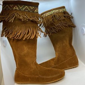 Minnetonka Knee High Suede Boots Size 8